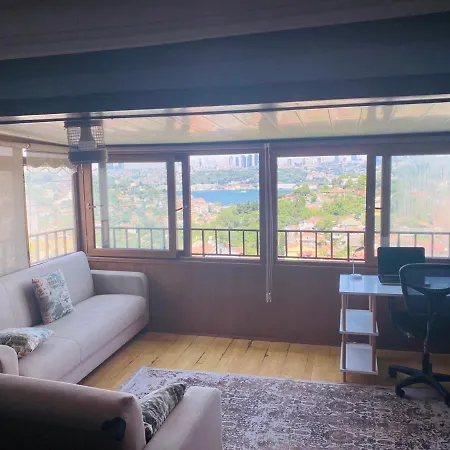 Cozy In Istanbul's Uskudar *