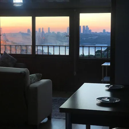 Cozy In Istanbul's Uskudar